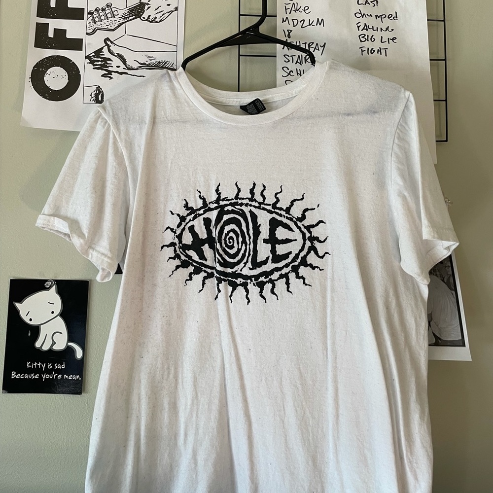HOLE band tee